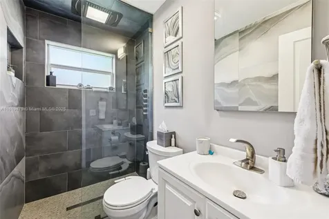 2375 NW 81st Avenue Sunrise FL 33322