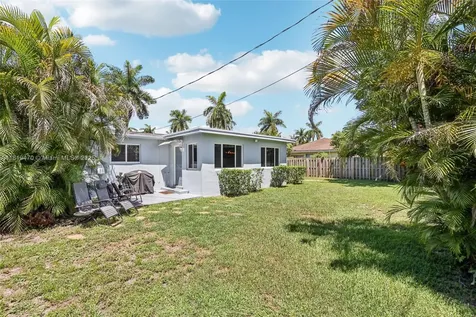 2375 NW 81st Avenue Sunrise FL 33322