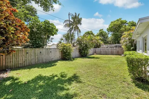2375 NW 81st Avenue Sunrise FL 33322