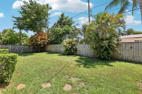2375 NW 81st Avenue Sunrise FL 33322
