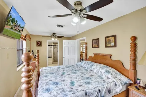 5435 SW 99th Court Miami FL 33165