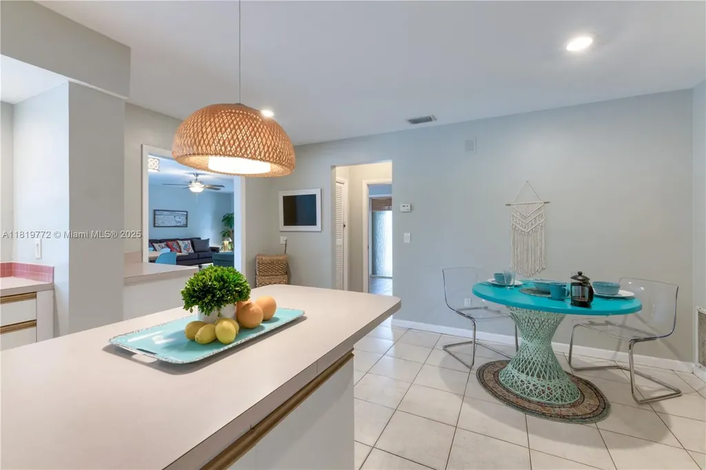 1122 S N Street Lake Worth FL 33460