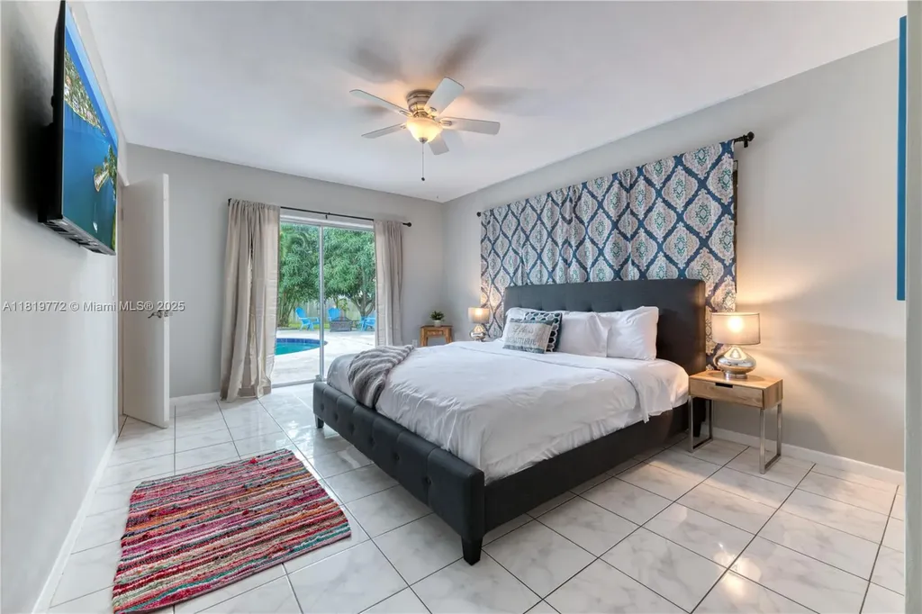 1122 S N Street Lake Worth FL 33460