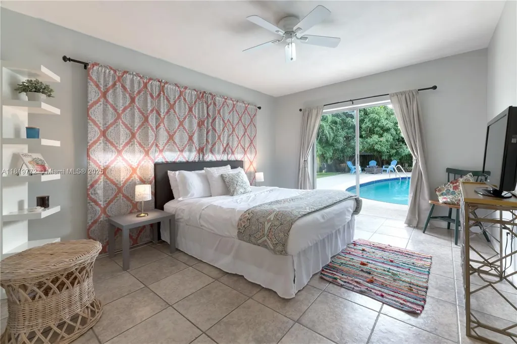 1122 S N Street Lake Worth FL 33460