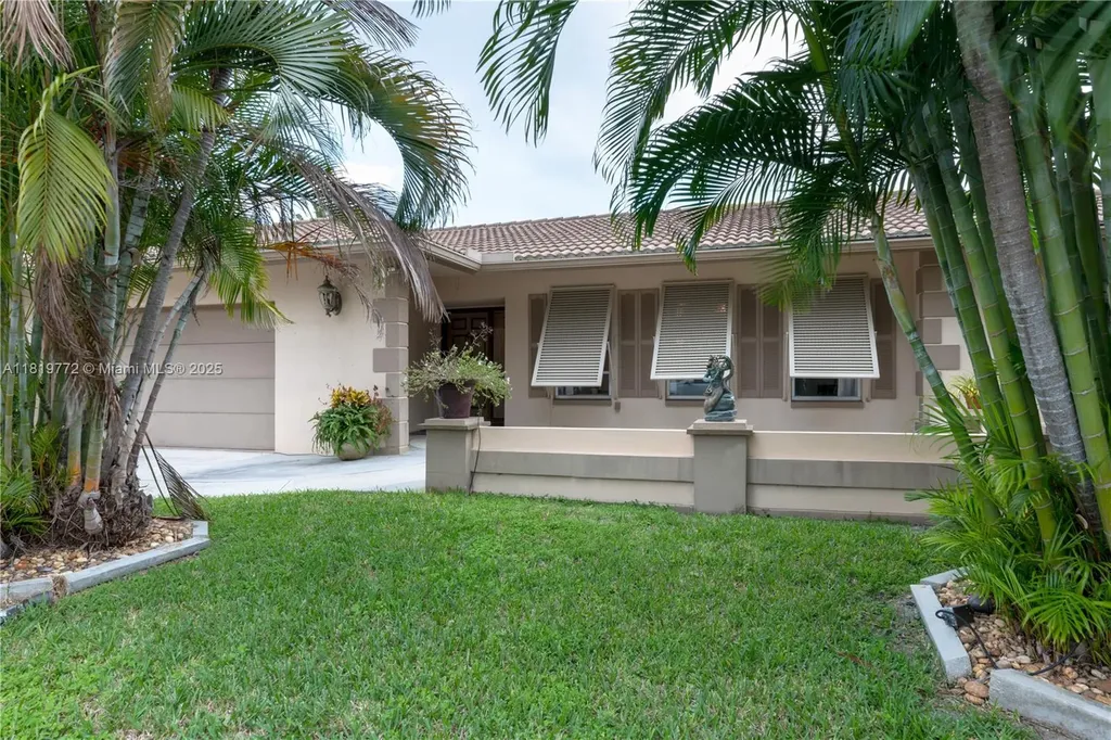 1122 S N Street Lake Worth FL 33460