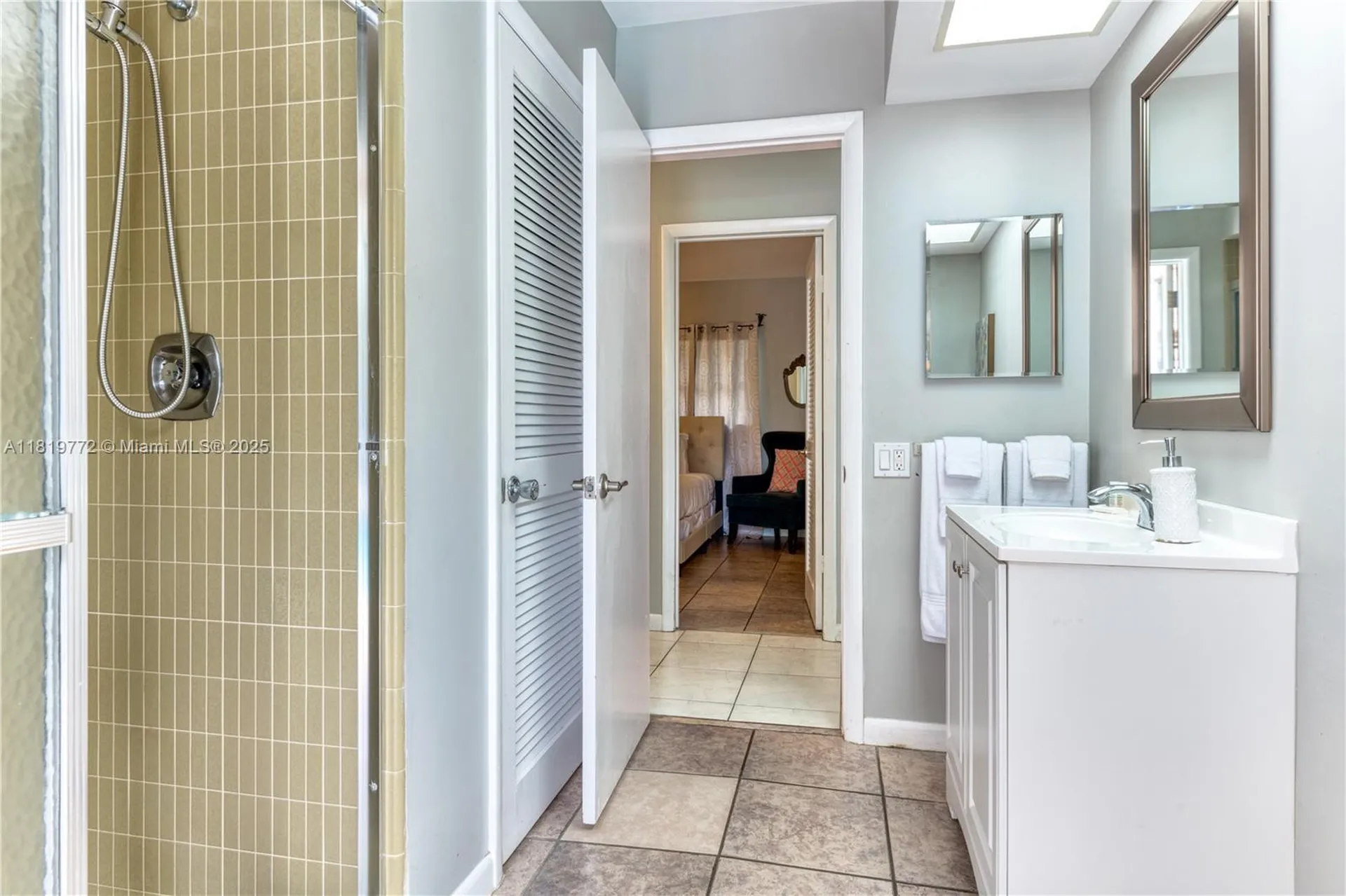1122 S N Street Lake Worth FL 33460