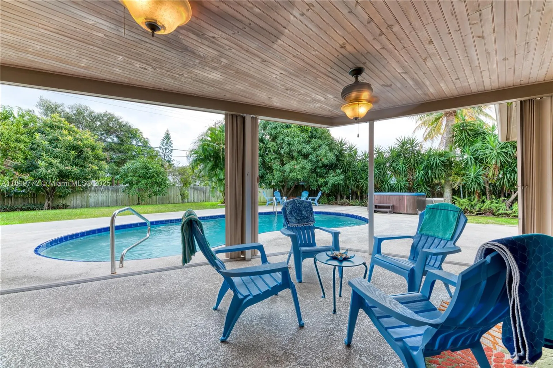 1122 S N Street Lake Worth FL 33460