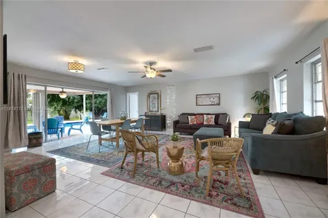 1122 S N Street Lake Worth FL 33460