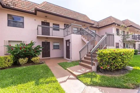 10624 NW 10th Street Pembroke Pines FL 33026