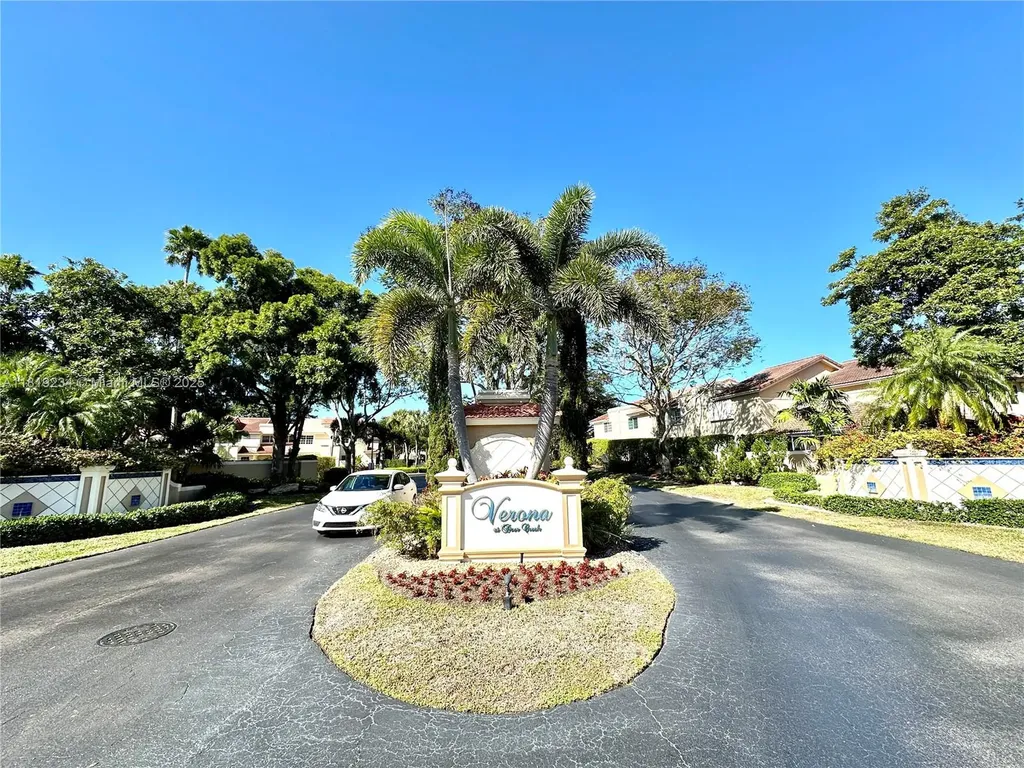 3490 Deer Creek Palladian Circle Deerfield Beach FL 33442