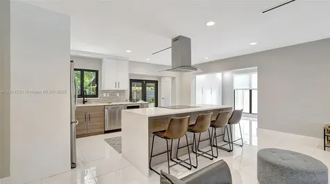 1207 Cordova Road Fort Lauderdale FL 33316