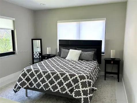 1207 Cordova Road Fort Lauderdale FL 33316