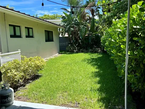 1207 Cordova Road Fort Lauderdale FL 33316