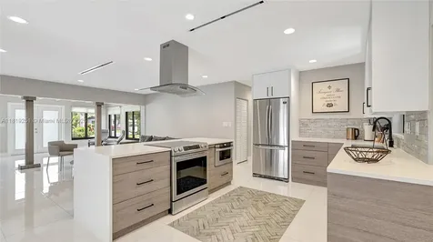 1207 Cordova Road Fort Lauderdale FL 33316