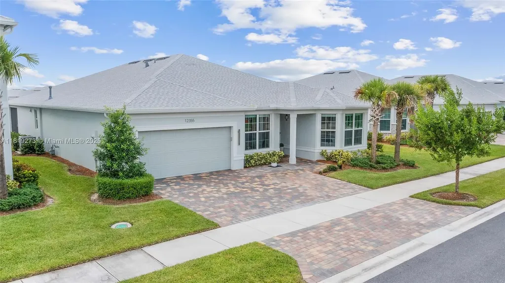 12355 SW Myrtle Oak Drive Port St. Lucie FL 34987