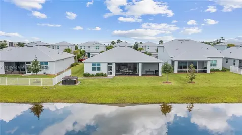 12355 SW Myrtle Oak Drive Port St. Lucie FL 34987