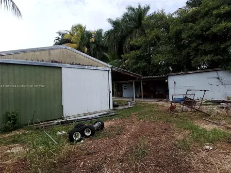 622 NE 11th Street Homestead FL 33030