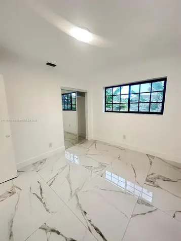 1325 NE 203rd Street Miami FL 33179
