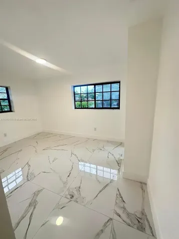 1325 NE 203rd Street Miami FL 33179