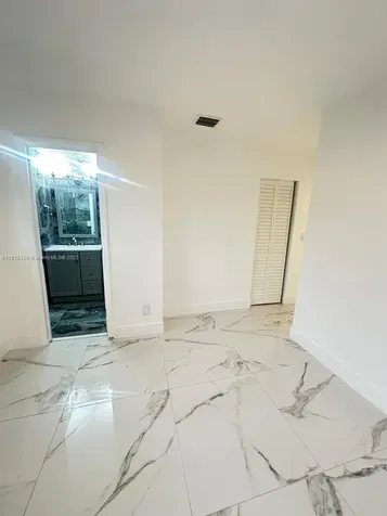 1325 NE 203rd Street Miami FL 33179