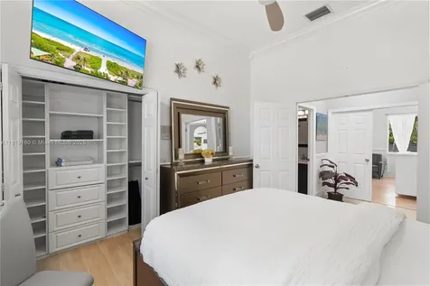 16601 SW 87th Court Palmetto Bay FL 33157