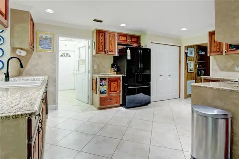 14360 SW 20th Street Davie FL 33325