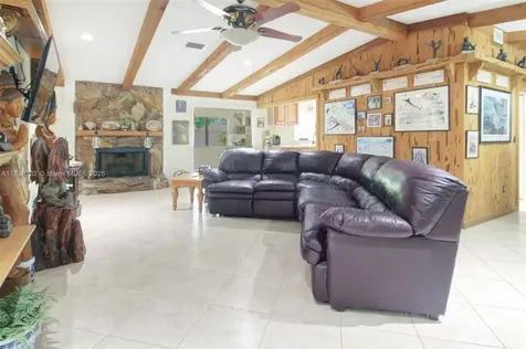 14360 SW 20th Street Davie FL 33325