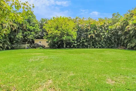 14360 SW 20th Street Davie FL 33325