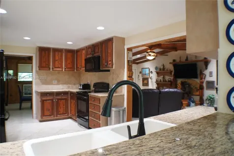14360 SW 20th Street Davie FL 33325
