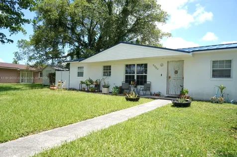 9964 SW 154th Street Miami FL 33157