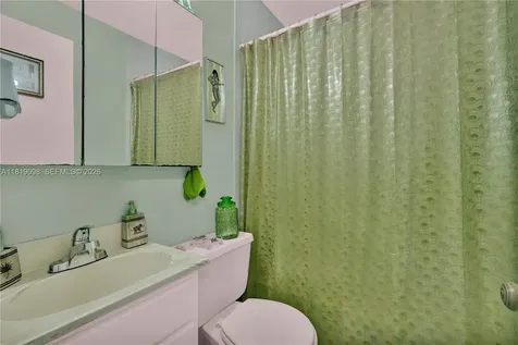 829 SW 19th Avenue Miami FL 33135