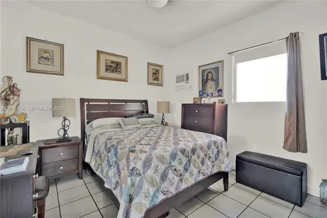 829 SW 19th Avenue Miami FL 33135
