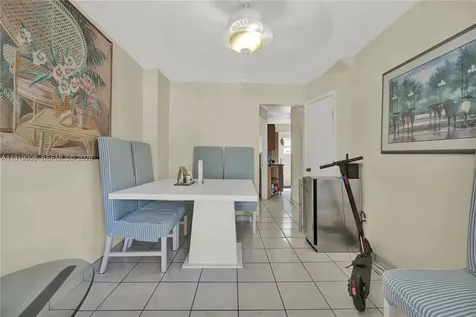 829 SW 19th Avenue Miami FL 33135