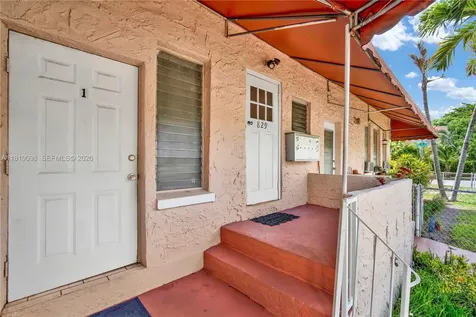 829 SW 19th Avenue Miami FL 33135