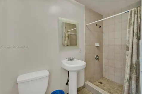 829 SW 19th Avenue Miami FL 33135