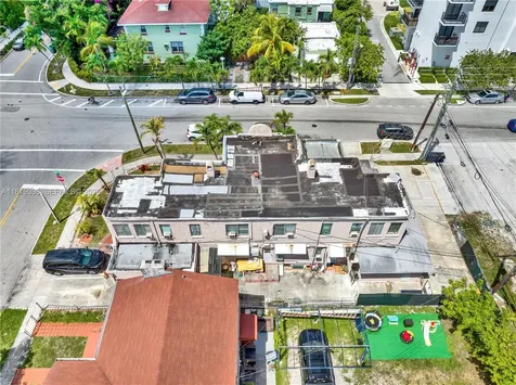 829 SW 19th Avenue Miami FL 33135
