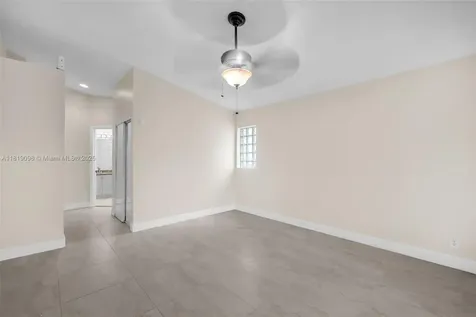 1624 SW 149th Avenue Pembroke Pines FL 33027