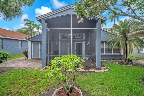 1624 SW 149th Avenue Pembroke Pines FL 33027