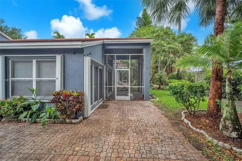 1624 SW 149th Avenue Pembroke Pines FL 33027