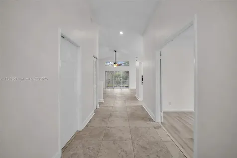 1624 SW 149th Avenue Pembroke Pines FL 33027
