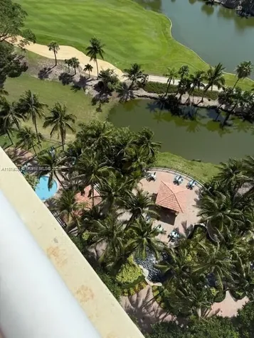 19501 W Country Club Drive Aventura FL 33180