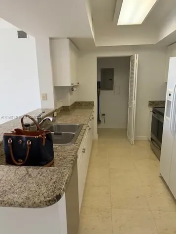 19501 W Country Club Drive Aventura FL 33180