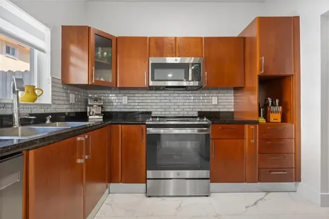 18062 NW 74th Court Hialeah FL 33015