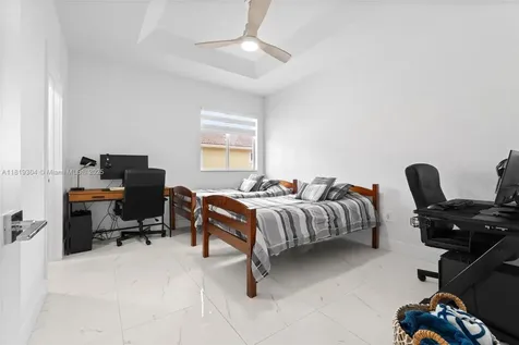 18062 NW 74th Court Hialeah FL 33015