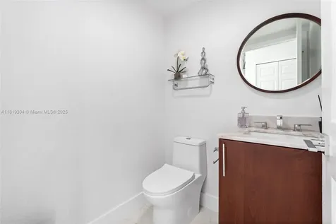 18062 NW 74th Court Hialeah FL 33015
