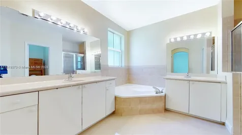 12281 SW 121st Terrace Miami FL 33186