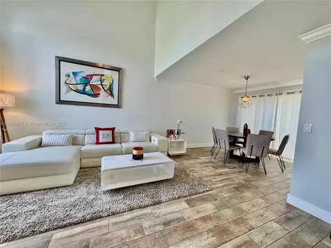 535 SW 181st Way Pembroke Pines FL 33029