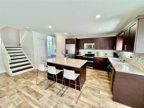535 SW 181st Way Pembroke Pines FL 33029