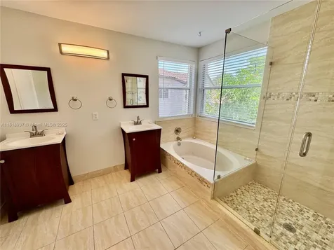 535 SW 181st Way Pembroke Pines FL 33029