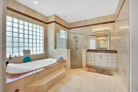 6129 SW 74th Court Miami FL 33143